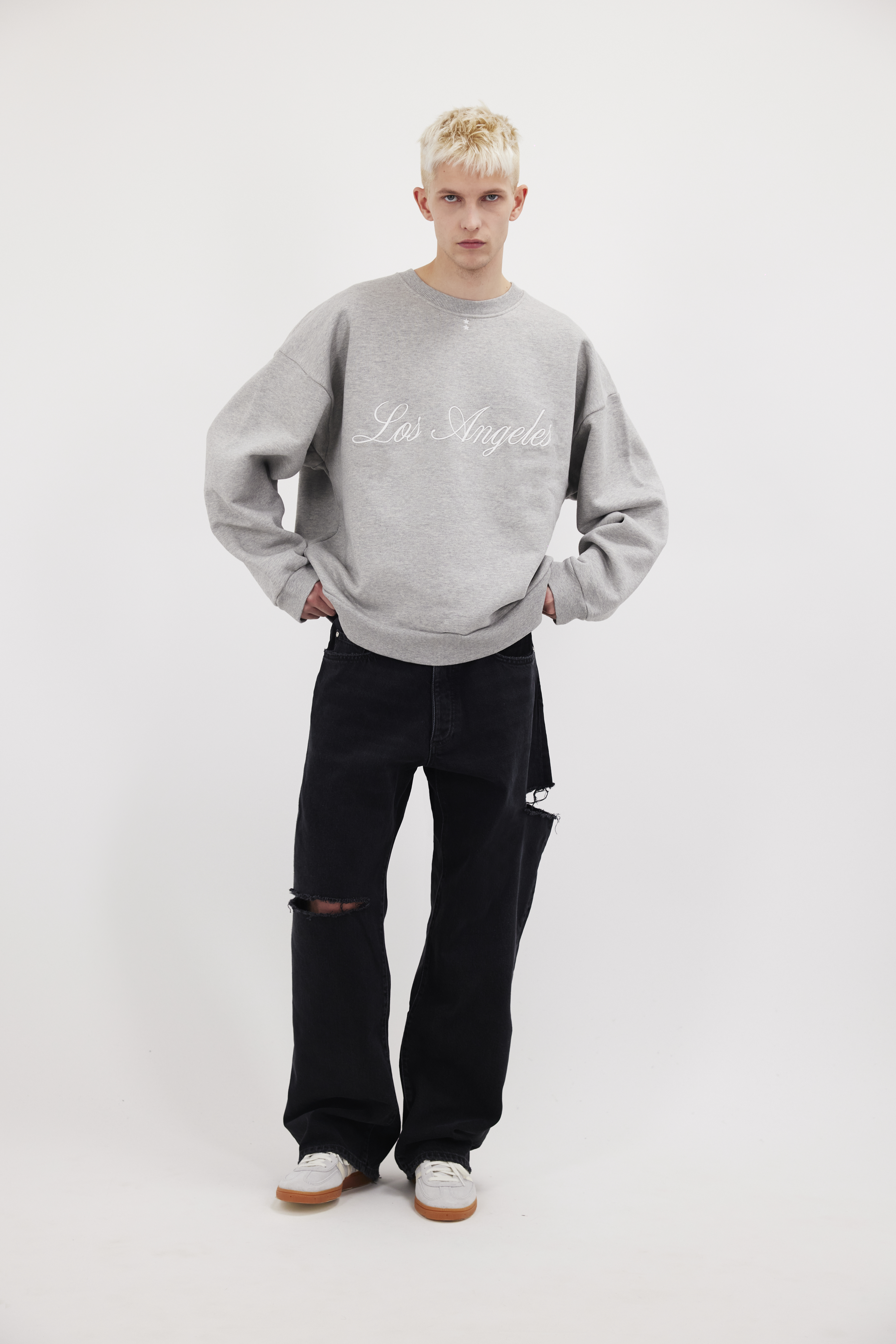Fitz men’s sweatshirt in gray, 100% cotton, worn by a model.