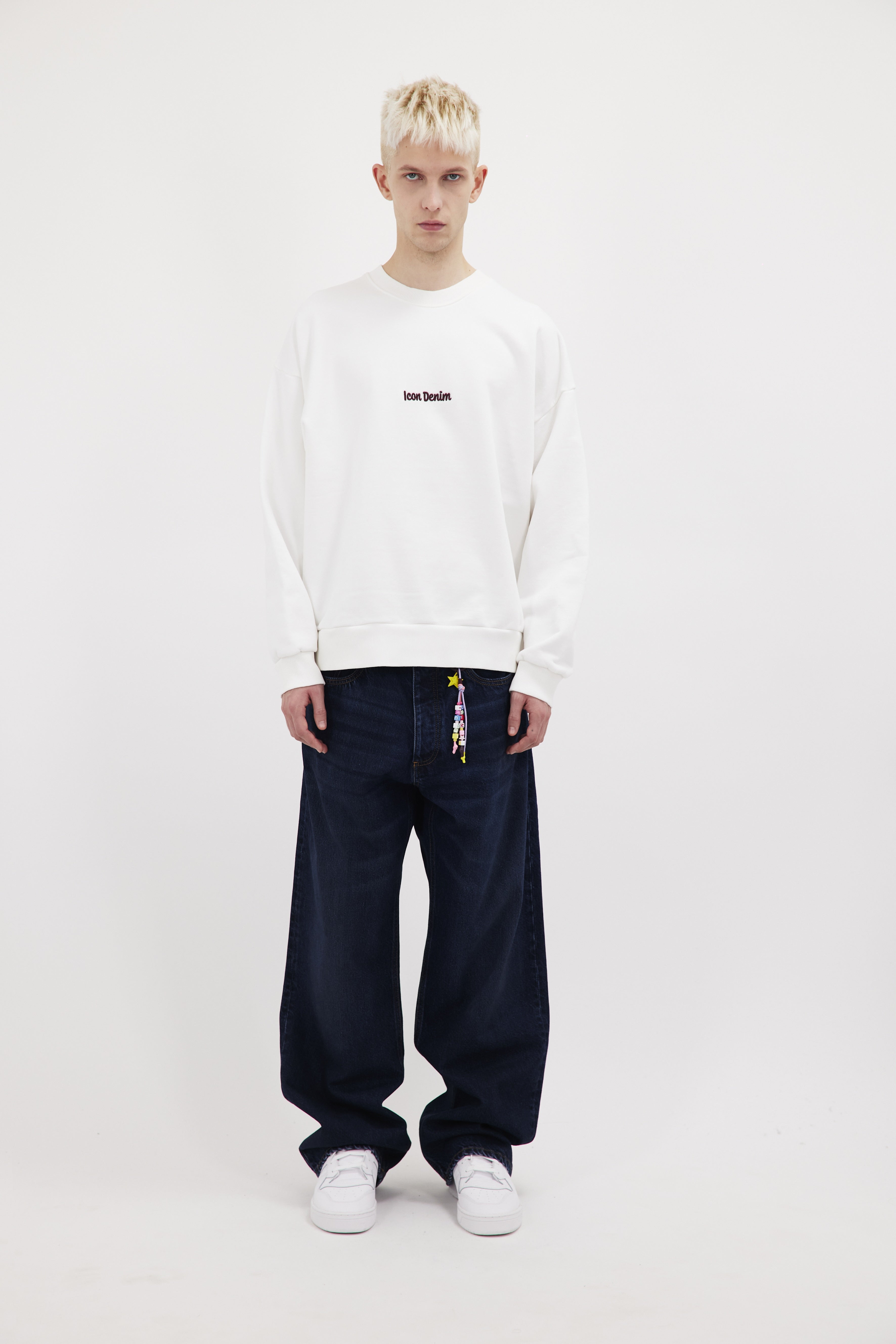 Fitz men’s sweatshirt in white, 100% cotton, worn by a model.